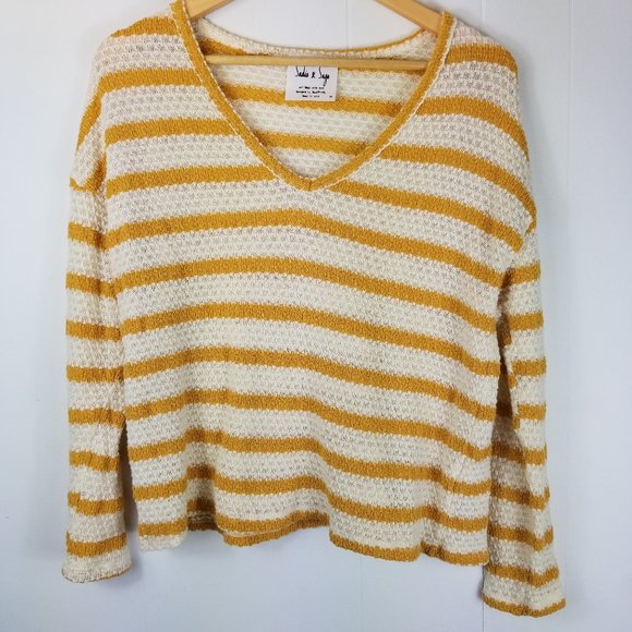 Sadie & Sage Mustard & White Light Weight Sweater - Picture 1 of 5